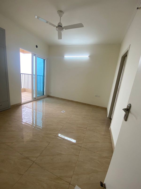 2 BHK Apartment For Rent in Gaur Yamuna City
