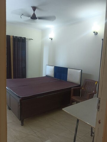 Bedroom in 2 BHK Apartment at Gaur Yamuna City, Gaur Yamuna City – for Rent