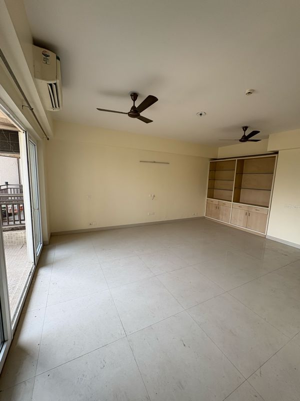 4 BHK + Servant Room 3198 Sq.Ft. Apartment in Adani M2K Oyster Grande
