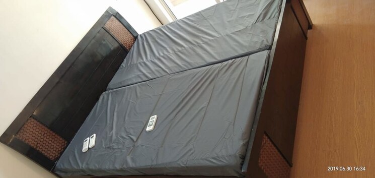 Bathroom, jaypee-greens-kosmos 2 Bedroom 850 Sq.Ft. Apartment In Sector 134 Noida 9918198