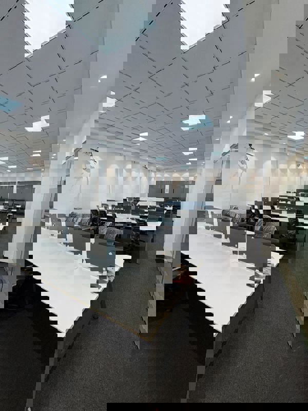 Office Space in IT/SEZ For Rent in Sector 63