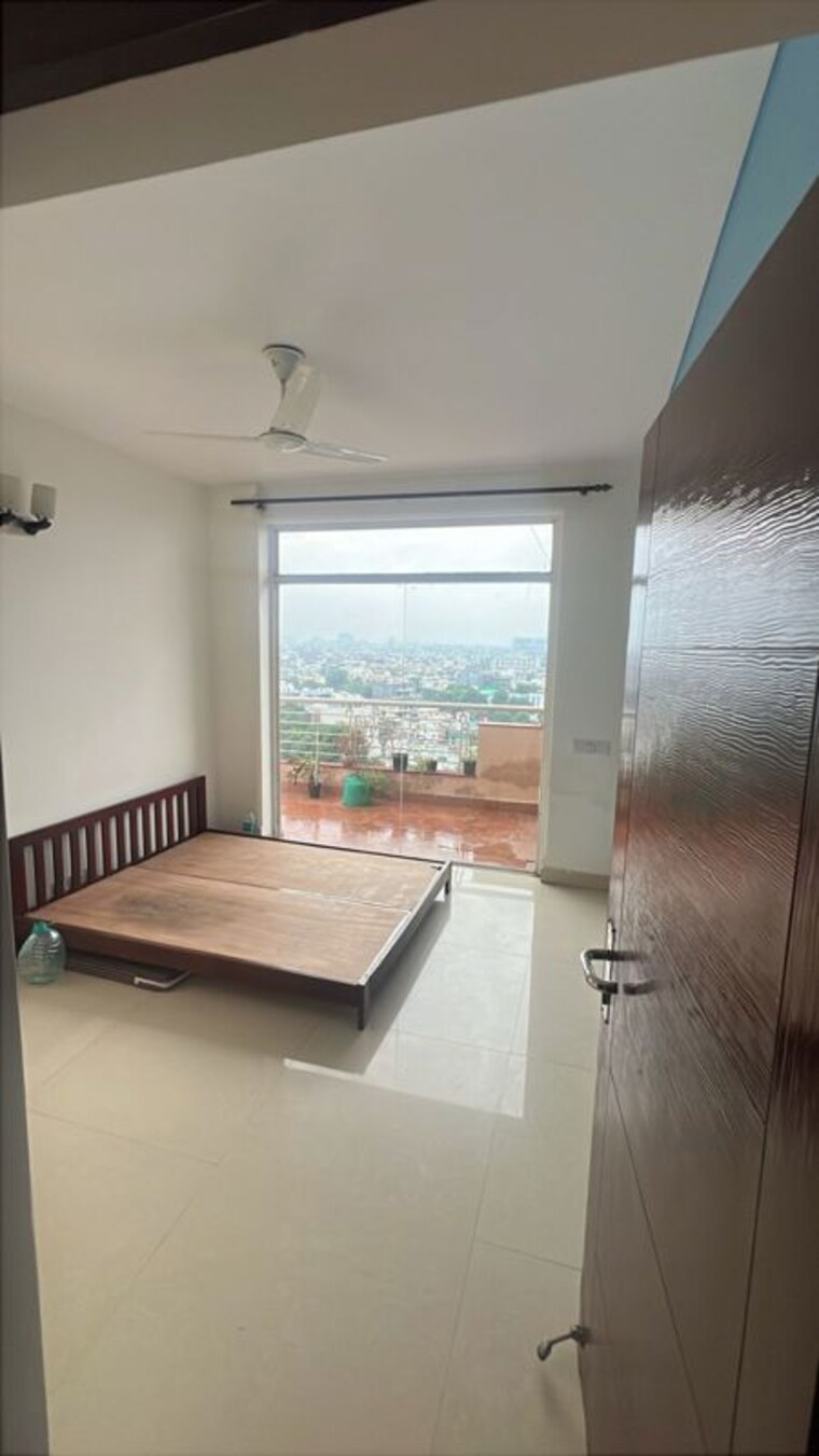 Bedroom, dlf-pink-town-house 6 Bedroom 520 Sq.Ft. Villa In Dlf City Phase 3 Gurgaon 9918299
