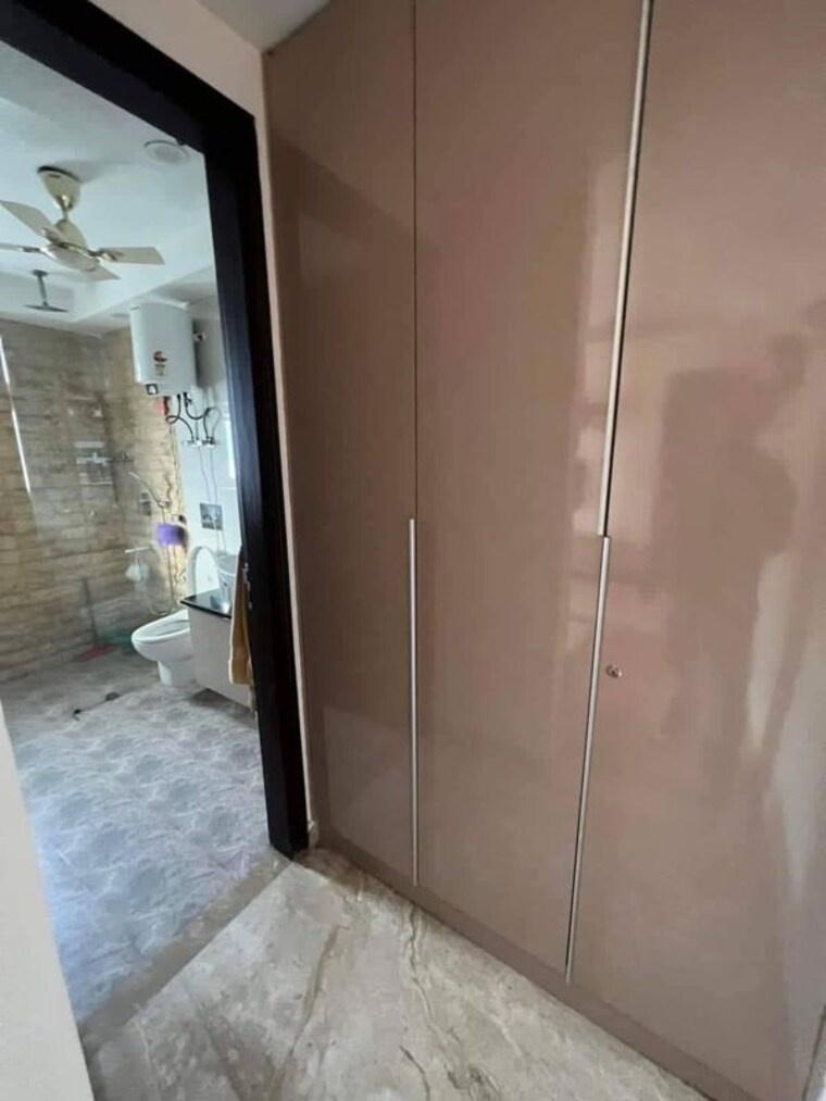 Bathroom, saket 2 Bedroom 1000 Sq.Ft. Builder Floor In Saket Delhi 9918306