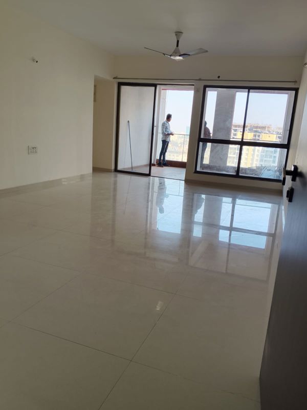 3 BHK 1350 Sq.Ft. Apartment in Chaphalkar Elina Living