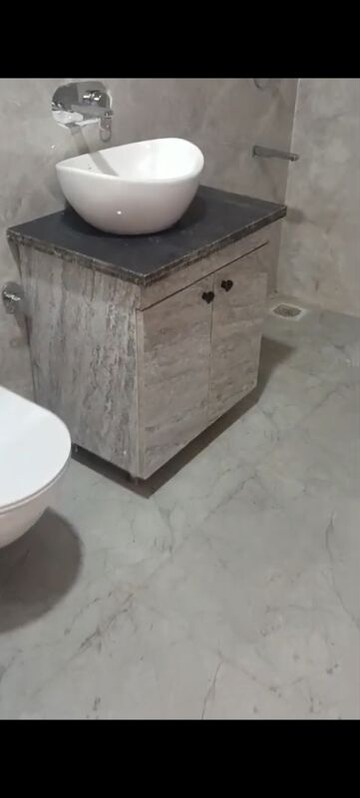 Bathroom in 2 BHK Builder Floor at Soha Neal City, Sector 98 – for Rent