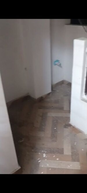 Room in 2 BHK Builder Floor at Soha Neal City, Sector 98 – for Rent