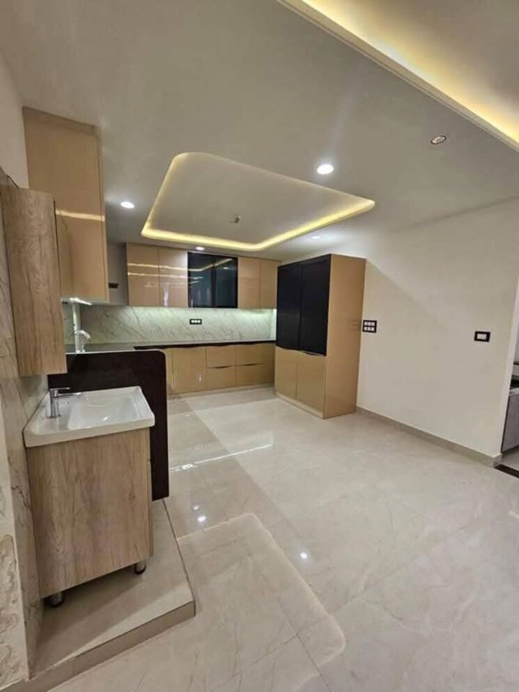 Kitchen, saket 4 Bedroom 2500 Sq.Ft. Builder Floor In Saket Delhi 9918343