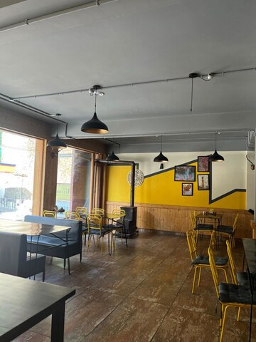  Shop For Rent in Kufri