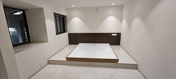 Furnished Amenities in 2 BHK Apartment at Vashi Sector 29 – for Rent