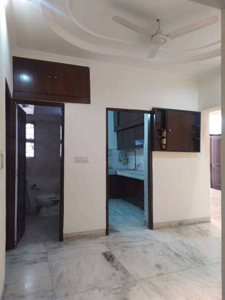 Room, kalkaji 2 Bedroom 1500 Sq.Ft. Builder Floor In Kalkaji Delhi 9308691