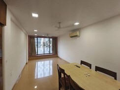 2 BHK + Pooja Room Apartment For Rent in Bandra West