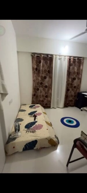 Bedroom in 1 BHK Apartment at Chandak Nishchay, Borivali East – for Rent