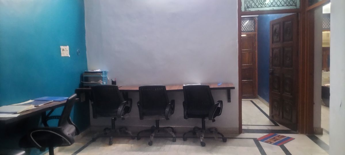 6 BHK + Extra Room Independent House For Sale in Alpha 1 Greater Noida