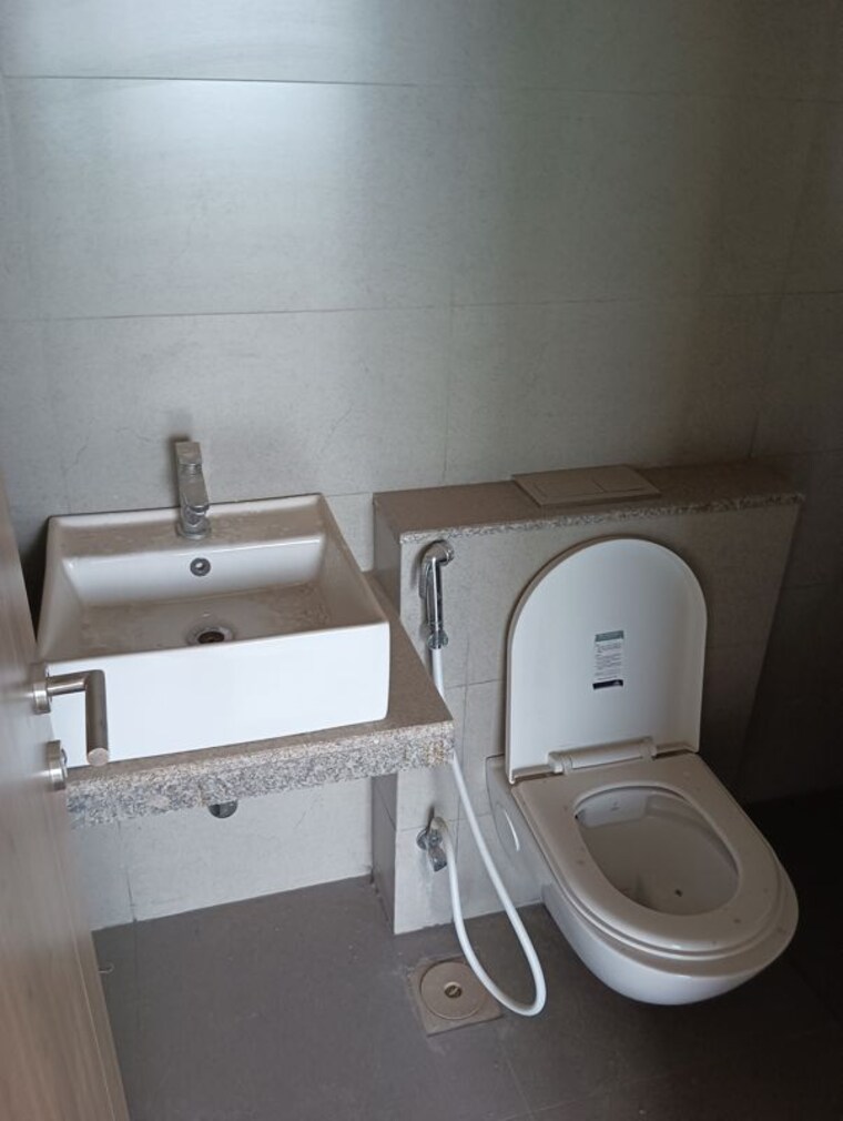 Attached Bathroom, birla-vanya 3 Bedroom 922 Sq.Ft. Apartment In Kalyan West Thane 9918452