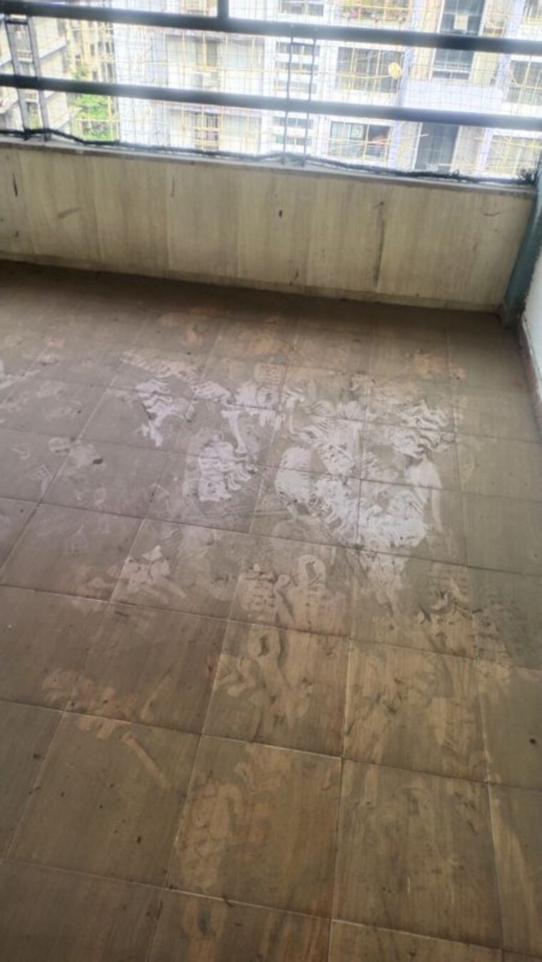 Bathroom, happy-home-chs 3 Bedroom 2000 Sq.Ft. Apartment In Kharghar Navi Mumbai 9918455