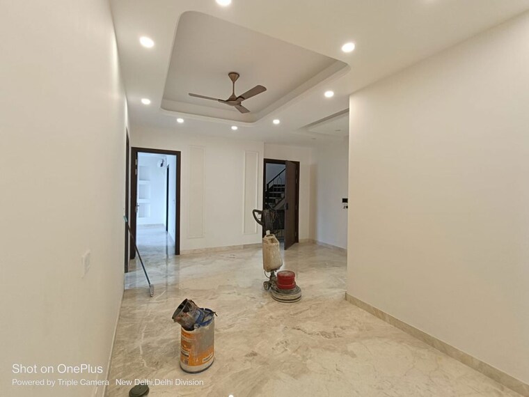 Living Room, kalkaji 3 Bedroom 2000 Sq.Ft. Builder Floor In Kalkaji Delhi 9918462