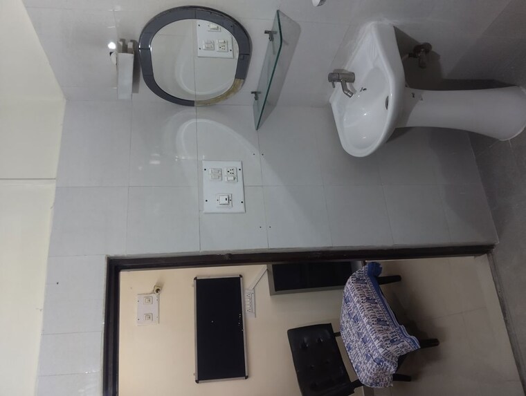 Bathroom, koramangala Studio 400 Sq.Ft. Penthouse In Koramangala Bangalore 9918473