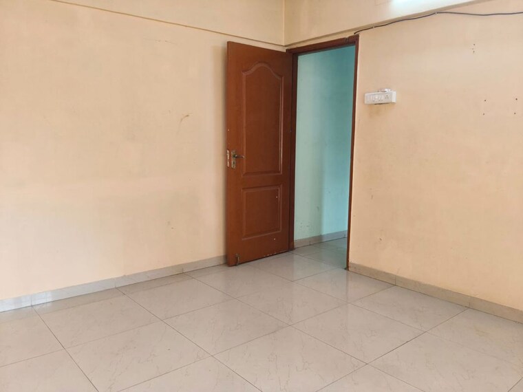 Master Bedroom, srishti-panch-srishti 2 Bedroom 915 Sq.Ft. Apartment In Powai Mumbai 9918464