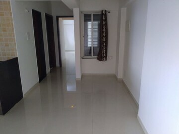 Room in 2 BHK Apartment at Vertical Oriana, Keshav Nagar – for Rent