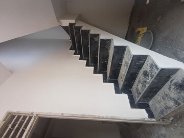 Team Area in 1.5 BHK Independent House at Palla – for Sale