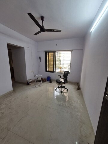 Living Room in 1 BHK Apartment at Anand CHS Matunga, Matunga East – for Rent