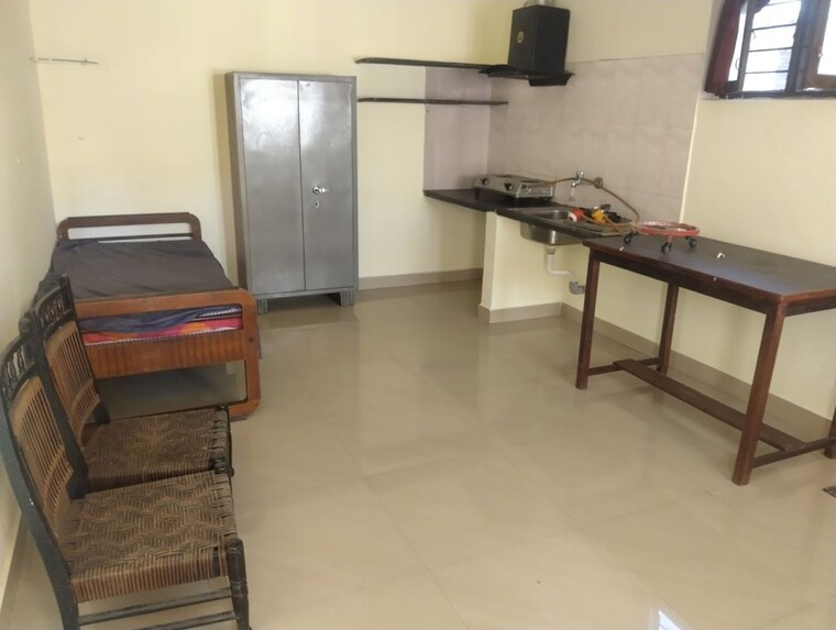 Kitchen, ejipura Studio 250 Sq.Ft. Independent House In Ejipura Bangalore 9918502