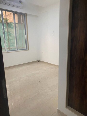 Bedroom in 3 BHK Apartment at Vijaya Heights Matunga East, Matunga East – for Rent