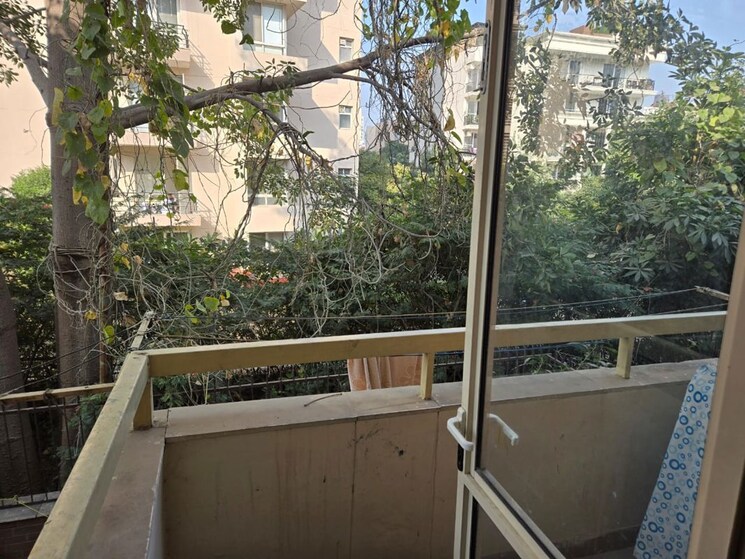 Balcony, unitech-woodstock-floors 3 Bedroom 1980 Sq.Ft. Builder Floor In Sector 50 Gurgaon 9918518