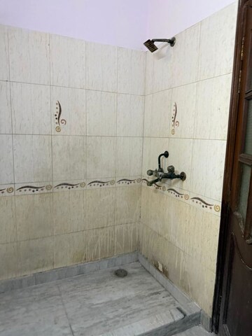 Bathroom in 4 BHK Independent House at Sector 51 – for Rent
