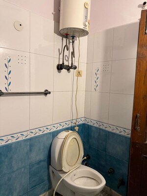 Bathroom in 4 BHK Independent House at Sector 51 – for Rent
