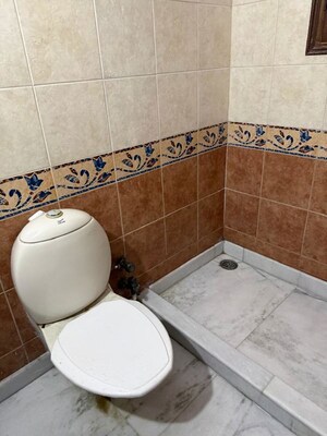 Bathroom in 4 BHK Independent House at Sector 51 – for Rent