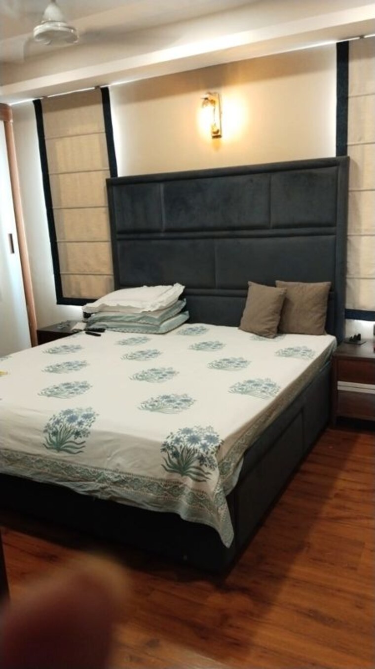 Bedroom, ansal-api-esencia 3 Bedroom 2000 Sq.Ft. Builder Floor In Sector 67 Gurgaon 9918524