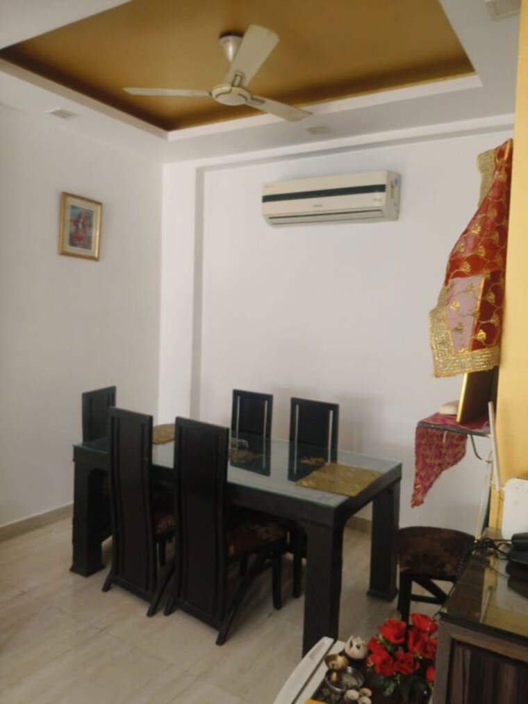 Master Bedroom, ansal-api-esencia 3 Bedroom 2000 Sq.Ft. Builder Floor In Sector 67 Gurgaon 9918524