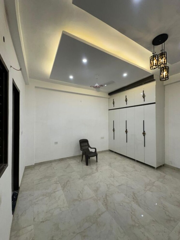 Room, ansal-avantika 4 Bedroom 240 Sq.Yd. Apartment In Shastri Nagar Ghaziabad 9918553