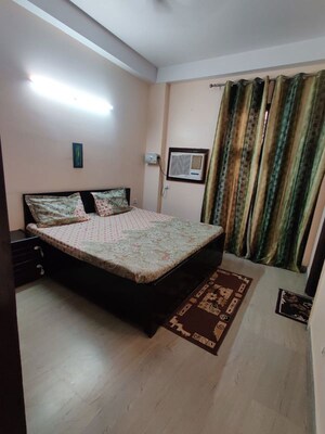 Bedroom in 3 BHK Builder Floor at Sector 45 – for Rent
