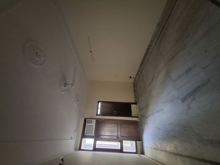 Bathroom, greater kailash i 3 Bedroom 200 Sq.Ft. Builder Floor In Greater Kailash I Delhi 9918574