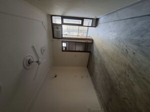 Room in 3 BHK Builder Floor at Greater Kailash I – for Rent