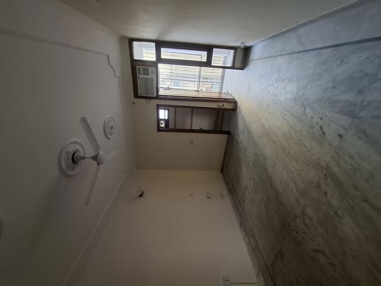 Room, greater kailash i 3 Bedroom 200 Sq.Ft. Builder Floor In Greater Kailash I Delhi 9918574