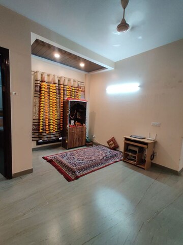 Living Room in 3 BHK Builder Floor at Sector 39 – for Rent