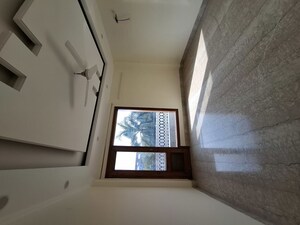 Building Lobby in 4 BHK Builder Floor at Nehru Enclave – for Rent