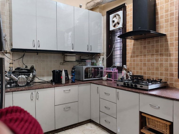 Kitchen, sector 52 3 Bedroom 2688 Sq.Ft. Builder Floor In Sector 52 Gurgaon 9918603