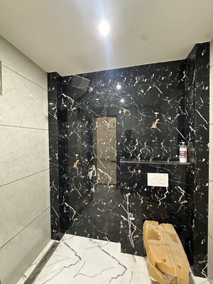 Team Area in 4 BHK Apartment at Avantika Colony – for Sale