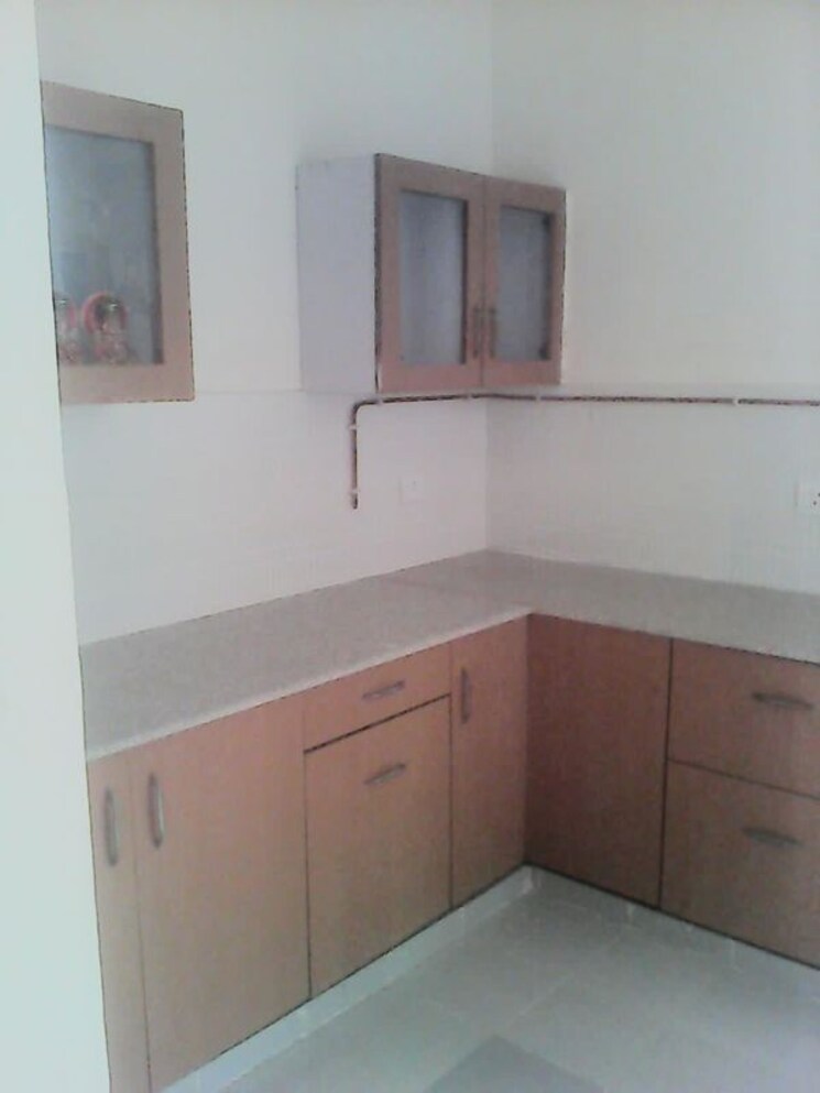 Kitchen, rohtas-plumeria 3 Bedroom 1700 Sq.Ft. Apartment In Gomti Nagar Lucknow 9918609