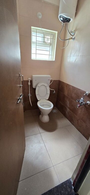 Bathroom in 1 BHK Apartment at Mahadevpura – for Rent