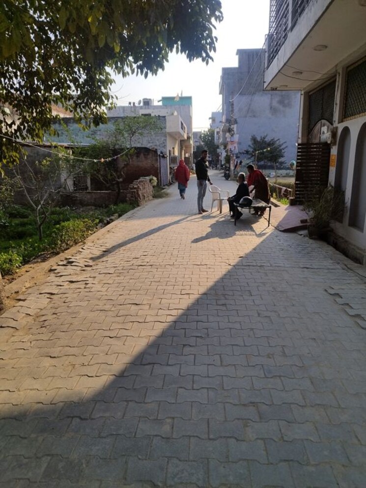  Parking, govindpuram 6 Bedroom 105 Sq.Yd. Independent House In Govindpuram Ghaziabad 9918627