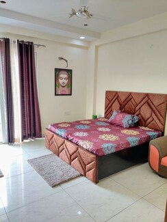 1 BHK Builder Floor For Rent in Sector 41