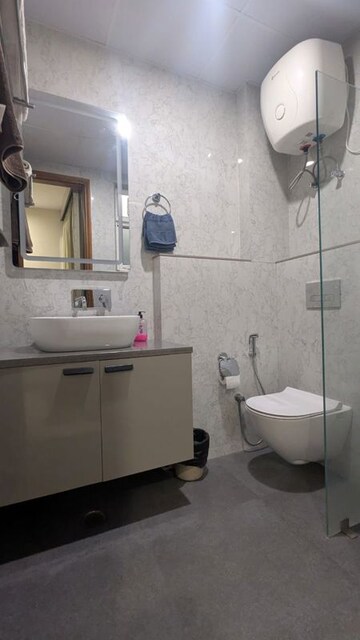 Attached Bathroom in 1 BHK Builder Floor at Sector 41 – for Rent