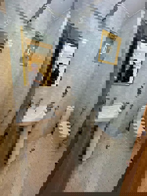 1 BHK Builder Floor For Rent in Sector 40