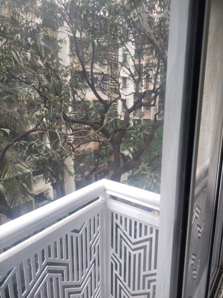 Balcony, ghatkopar east 2 Bedroom 620 Sq.Ft. Apartment In Ghatkopar East Mumbai 9918665