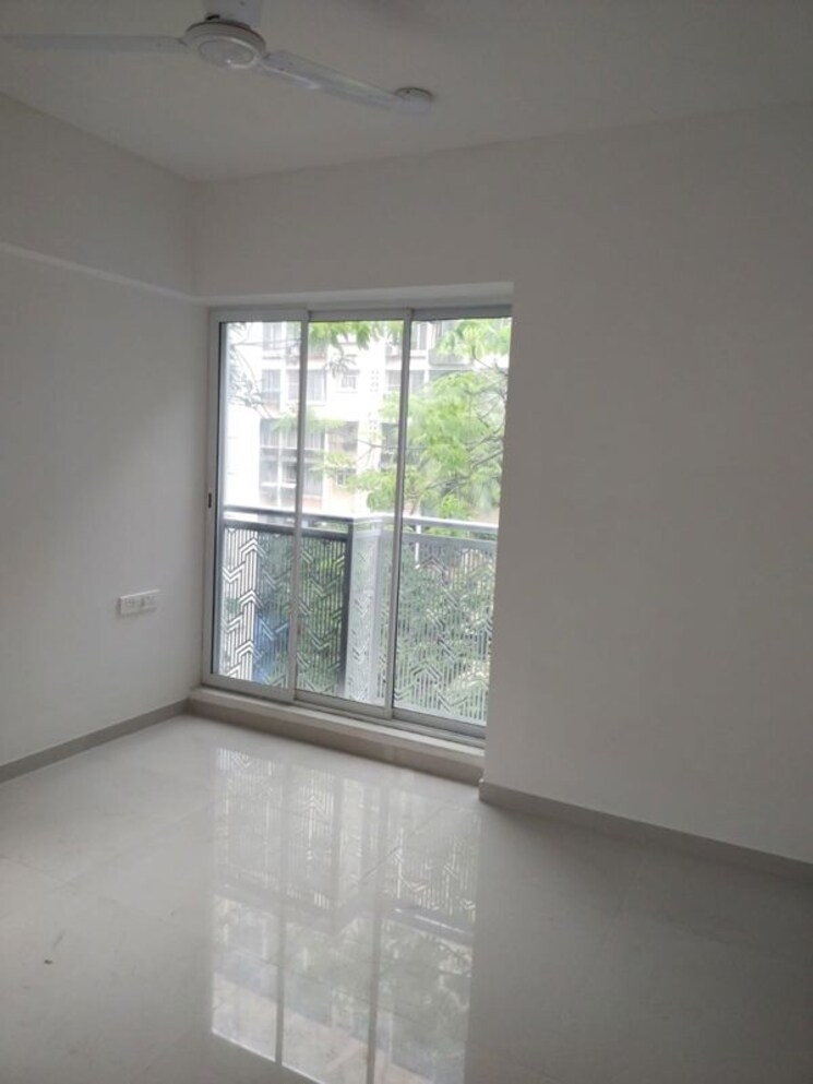 Room, ghatkopar east 2 Bedroom 620 Sq.Ft. Apartment In Ghatkopar East Mumbai 9918665